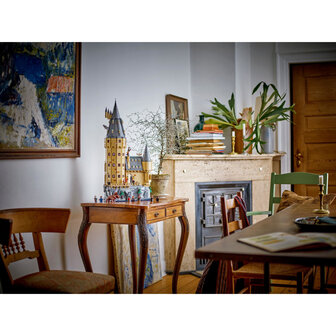 LEGO Harry Potter Kasteel Zweinstein&trade; De Hoofdtoren