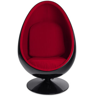 Zwart en rode eivormige zetel &#039;COCOON&#039; eistoel