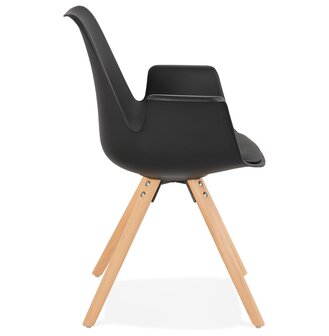 Stoel met armleuningen &#039;ZALIK&#039; in zwarte Scandinavische stijl