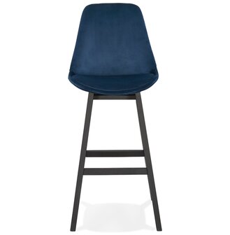 Barkruk &#039;MORISS&#039; in blauw fluweel en poten in zwart hout