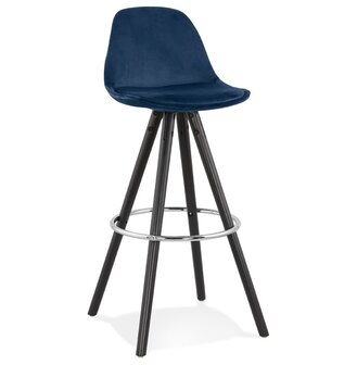 Barkruk &#039;SPIRIT&#039; in blauw fluweel en poten in zwart hout