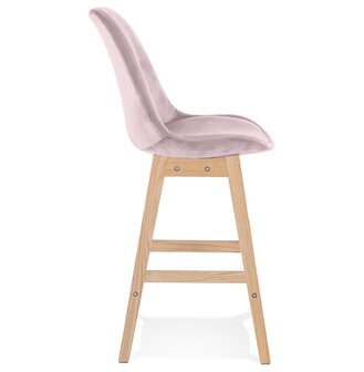 Halfhoge kruk &#039;MORISS MINI&#039; in roze fluweel met poten in natuurlijk hout