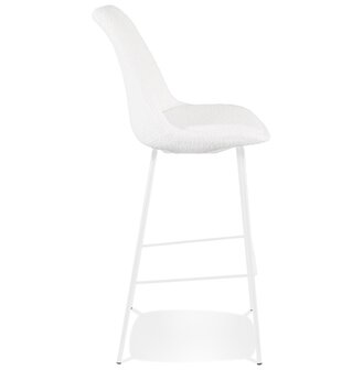 Tabouret de bar &#039;LEONIE&#039; en tissu bouloch&eacute; blanc et pied en m&eacute;tal blancBarkruk &#039;LEONIE&#039; van witte badstof met witte metalen poten