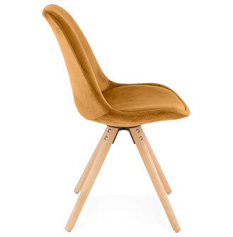 Vintage stoel &#039;RICKY&#039; in mosterd fluweel en poten in natuurkleurig hout