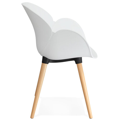 Witte stoel met Scandinavisch design ‘PICATA' met houten poten