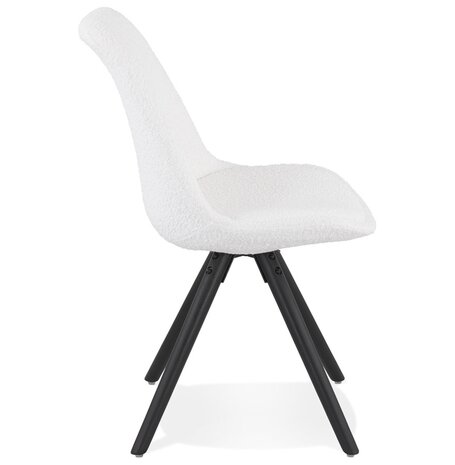 Design stoel 'VALENTINE' van witte badstof met zwarte houten poten